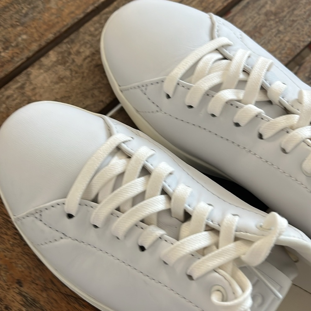 Col Haan GrandPro tennis shoes lightweight white size 5.5 B never worn outside - Picture 4 of 10